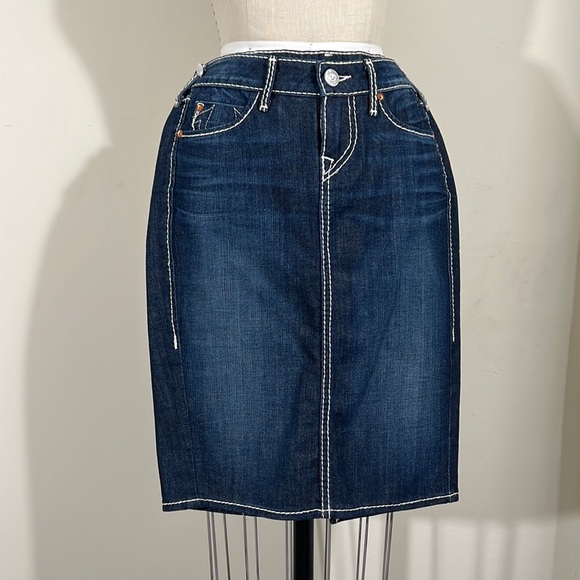 NEW True Religion Pencil Denim / White Stitch Skirt SZ-26 - Picture 1 of 10
